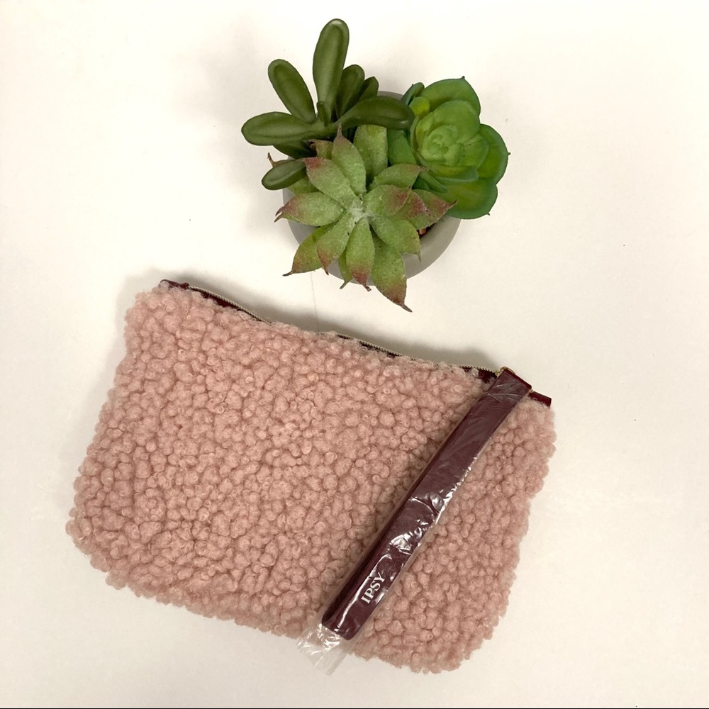 Ipsy December 2020 Glam Bag